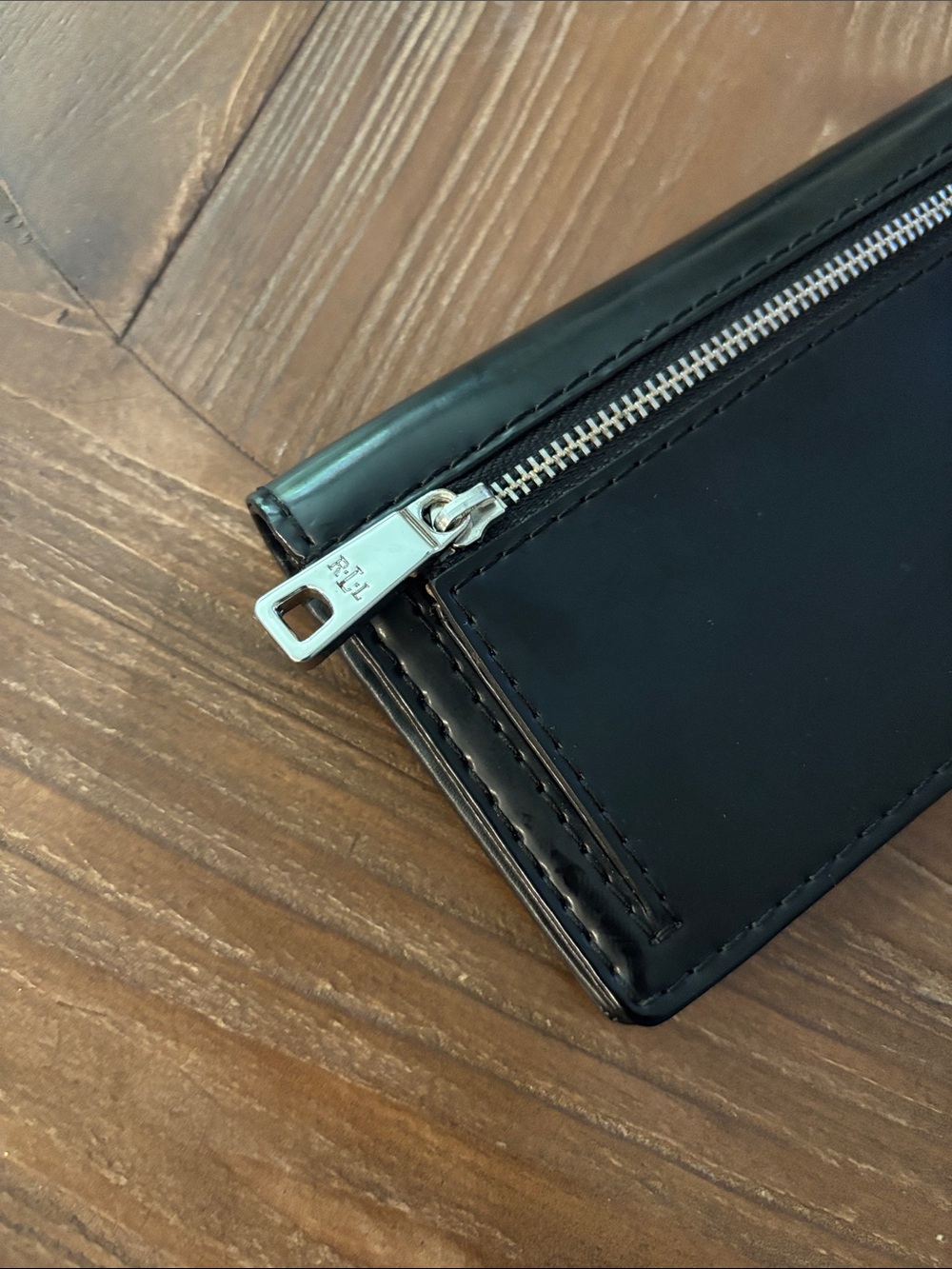 Ralph Lauren Vintage, Classic Black Glossy Patent Leather Wallet. EUC! - Picture 5 of 11